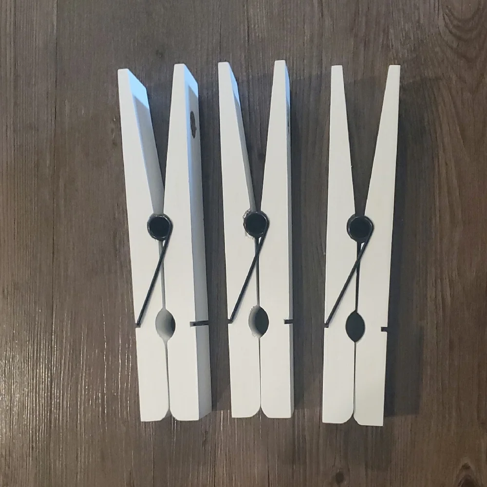 Black and White Clothes Pins Decor